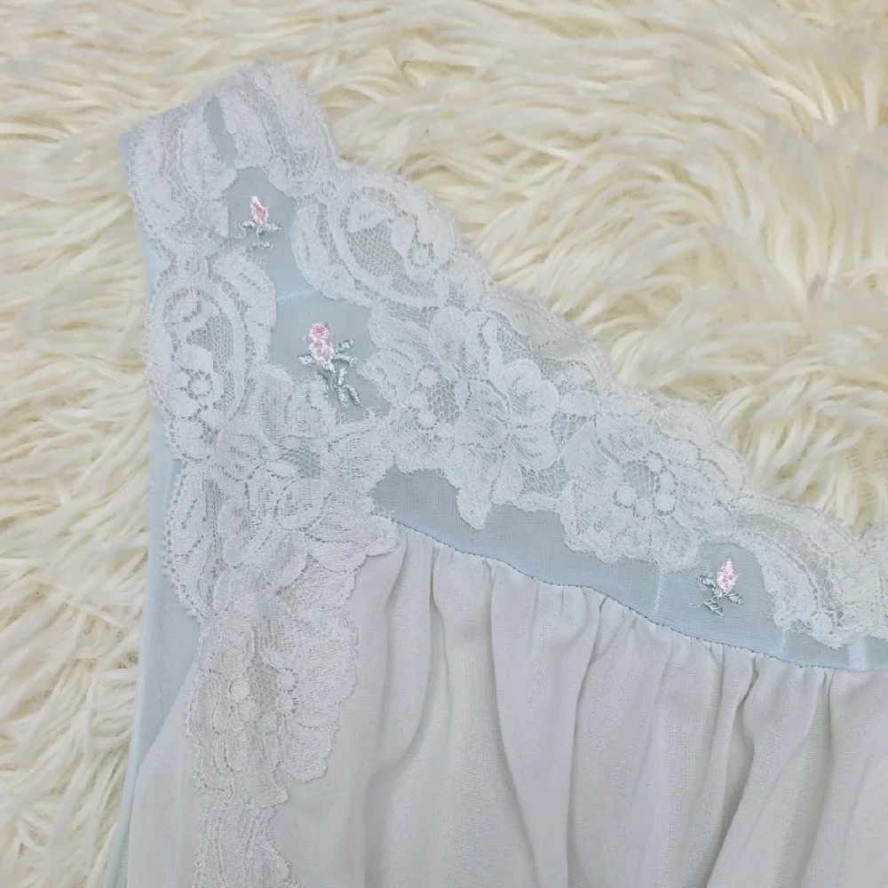 Vintage 80s Elegant Light Blue Lace Nightgown